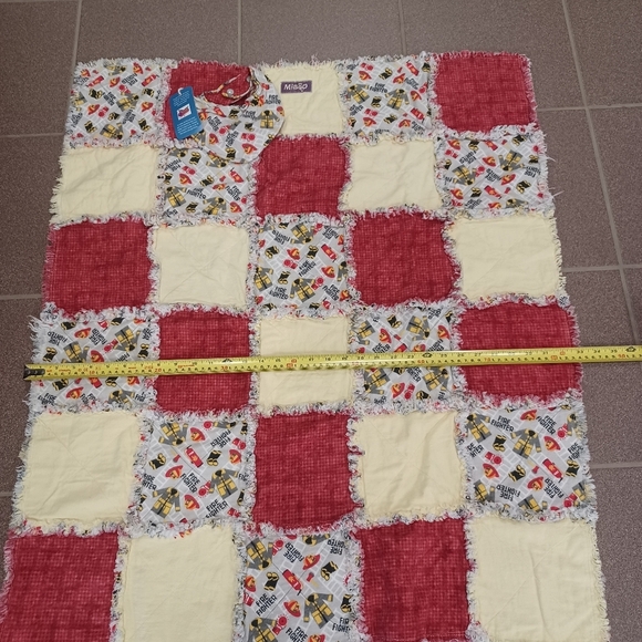 Handmade Reversible Quilted Rag Patchwork Blanket Bedding Play Mat Firetrucks - Picture 5 of 8